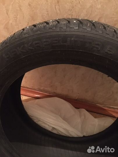 Nokian Tyres Hakkapeliitta 8 215/50 R17