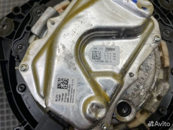 Вентилятор печки Bmw 3-Series G20 B57D30 3.0D 2020