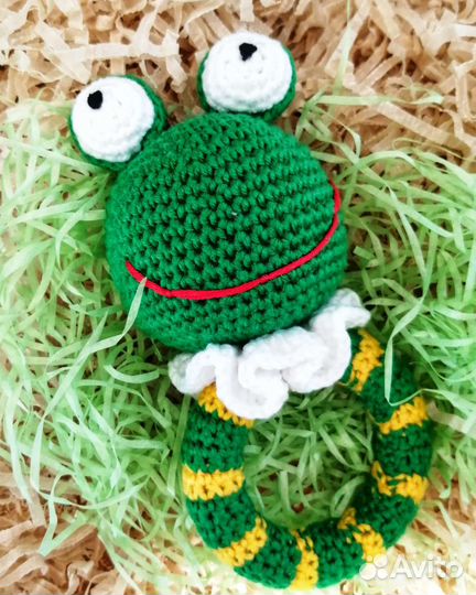 Погремушка грызунок вязанный