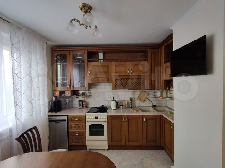 2-к. квартира, 58 м², 15/16 эт.