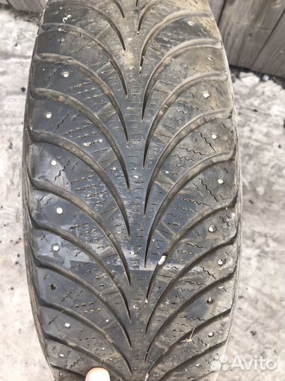 Sava Eskimo Stud 175/65 R14 82T