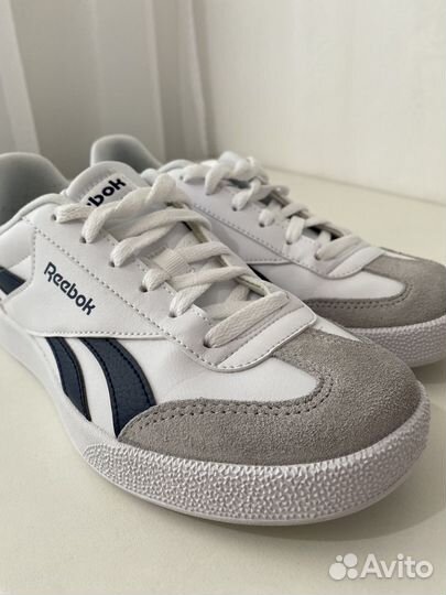 Кроссовки женские reebok 38,5 размер