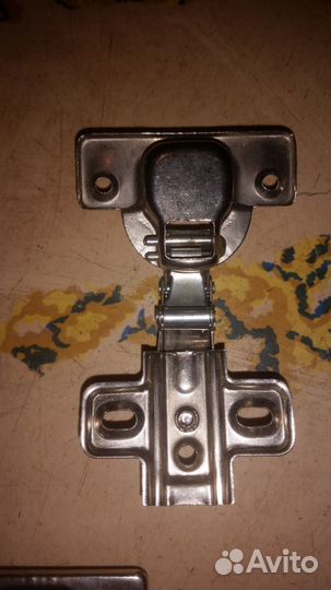 Петли мебельные Скобяной крепкие