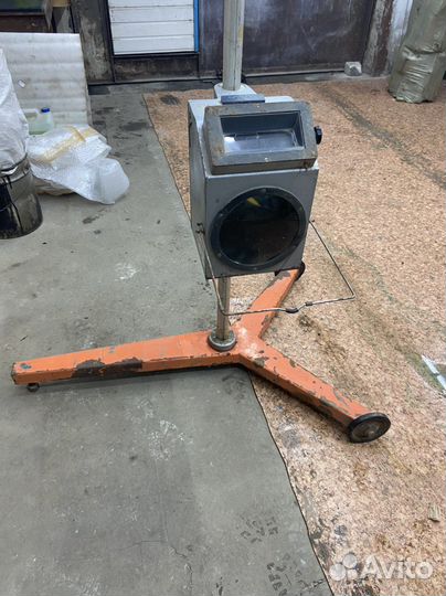 Прибор регулировки фар