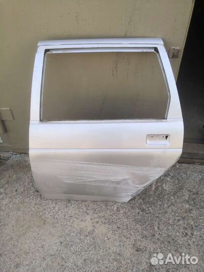 Дверь задняя левая ваз 21112