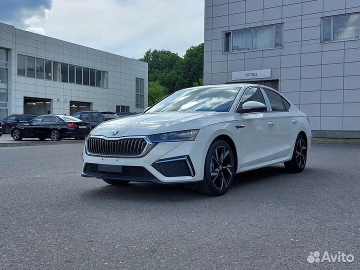 Skoda Octavia 1.4 AT, 2023