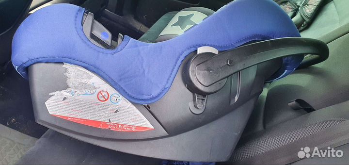 Переноска для детей в машину