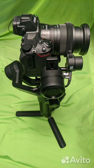 Nikon z6 + nikkor z 24-70 f4. Atomos ninja v