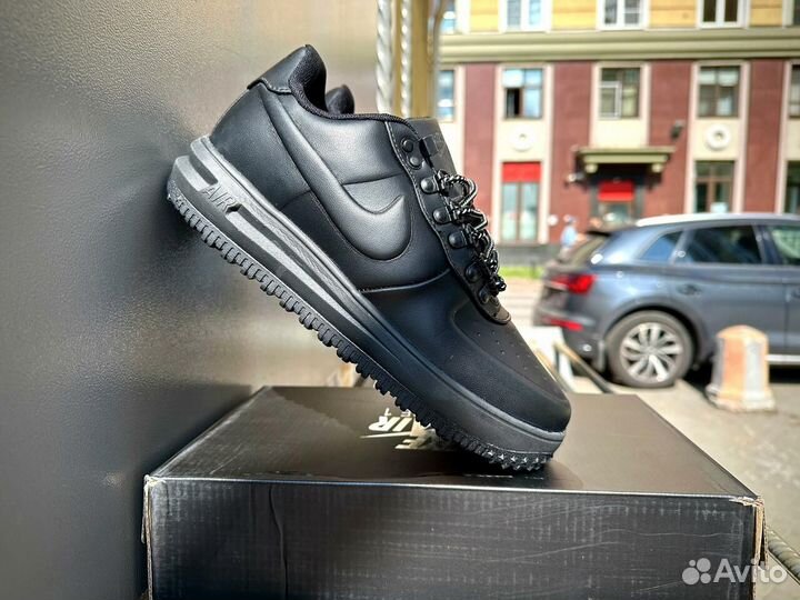 Прочные кроссовки Nike Lunar Force 1 Duckboot Low