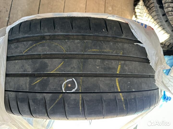 Michelin Pilot Sport 4 S Acoustic 235/35 R20