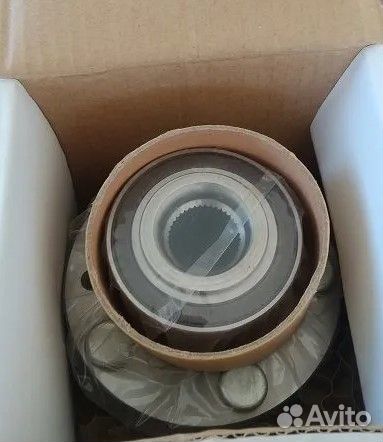 Cтупица в сборе Land Rover Freelander 2