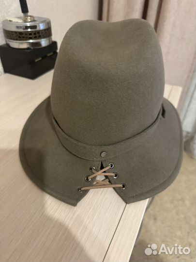 Шляпа фетровая женская