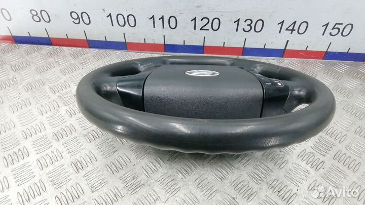 Руль на Hyundai H1 (starex) 2