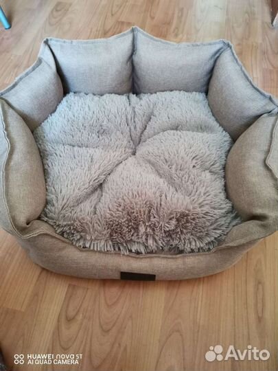 Лежанка для собак и кошек