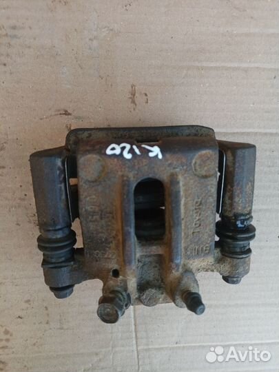 Суппорт тормозной задний правый Corolla 2001-2007