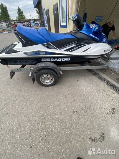 Продаю гидроцикл