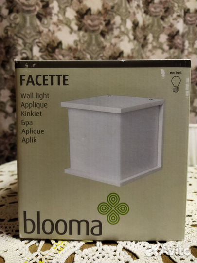 Светильник для дома и дачи настенный. Blooma