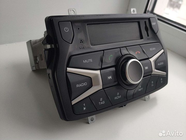 Автомагнитола vesta