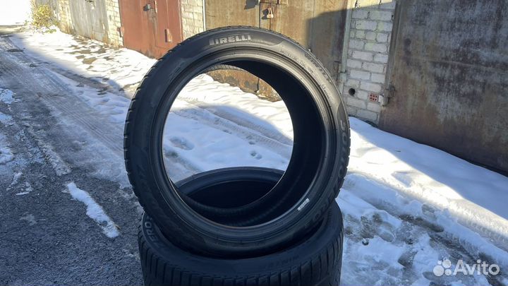 Pirelli Winter Sottozero 3 225/45 R17 и 245/40 R17