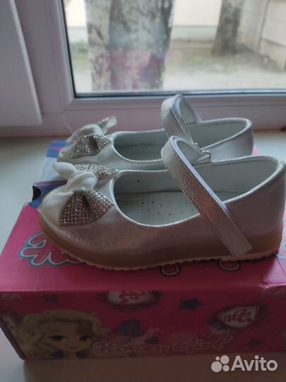 Туфельки для девочки