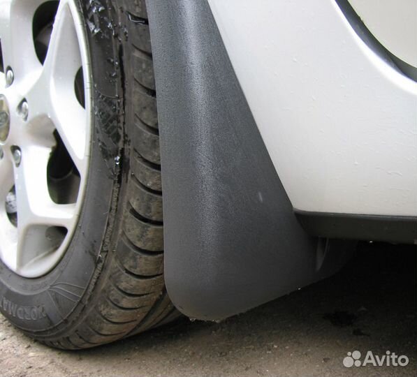 Брызговики передние Форд Фокус 2