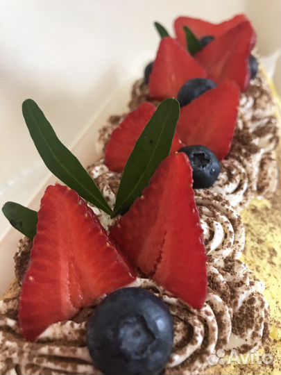 Меренговый рулет