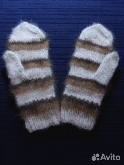 Варежки женские из собачьей шерсти в полоску