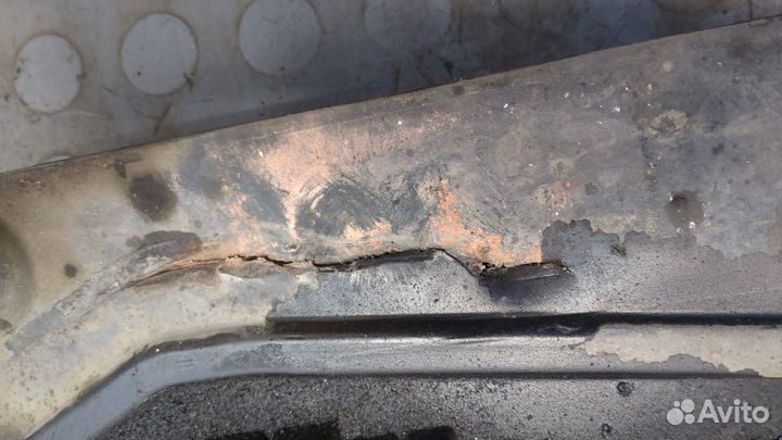 Защита моторного отсека Skoda Octavia (A5), 2009