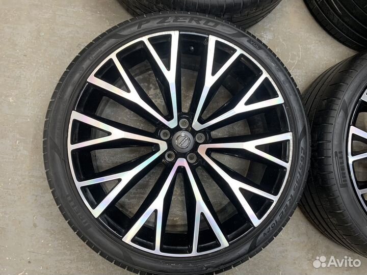 Колеса летние оригинал Volvo R22