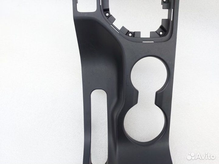 Накладка центральной консоли Hyundai Tucson TL