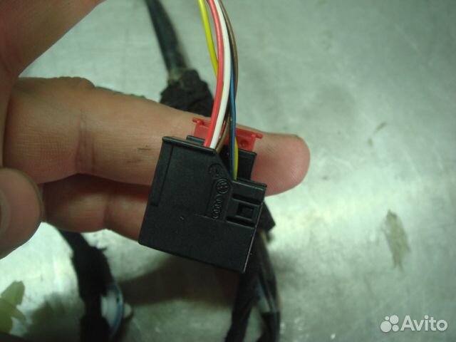 Ауди А1 Проводка зеркало левое 2010-15