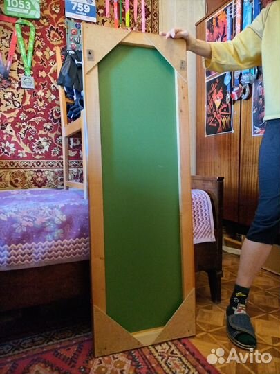 Зеркало настенное