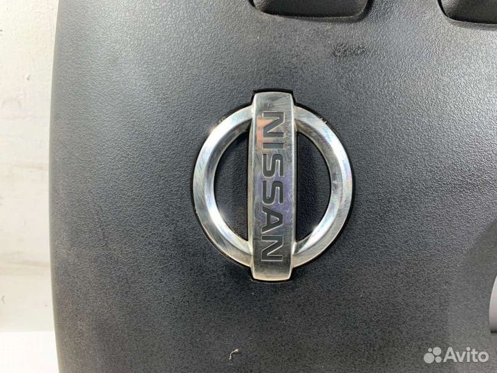 Крышка двигателя декоративная Nissan Navara D40 73376191