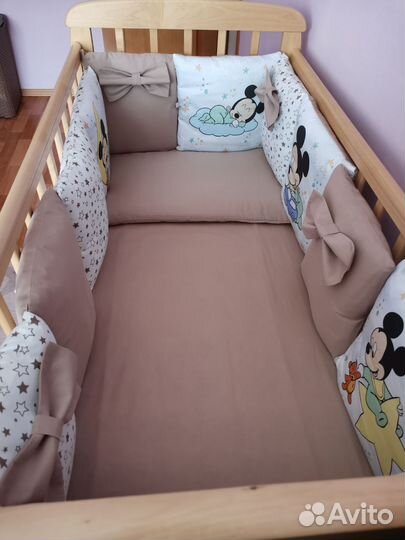 Комплект универсальный в кроватку, 17предметов