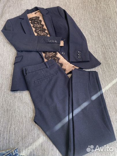 Костюм брючный