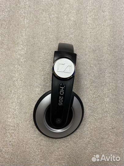 Боковой корпус Sennheiser HD205 и HD215