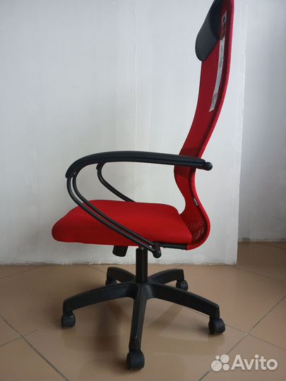 Компьютерное кресло офисное