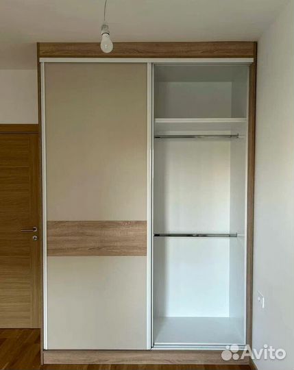 Современный шкаф купе