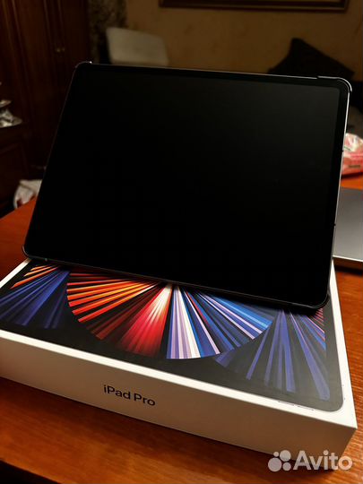 iPad pro 12.9 m1 256 гб + LTE
