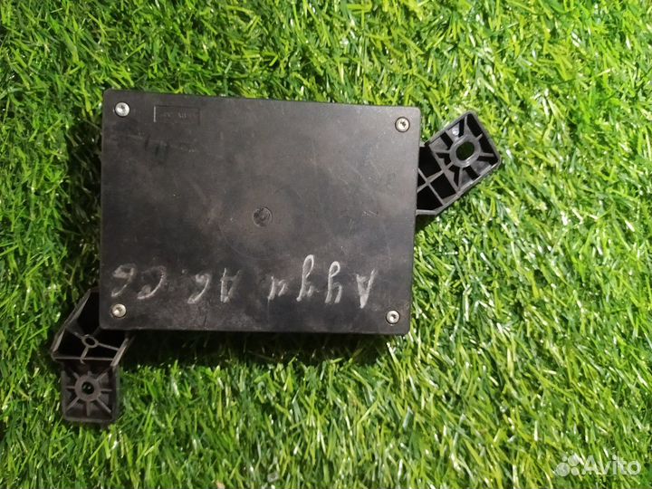 Блок бесключевого доступа Audi A6C6