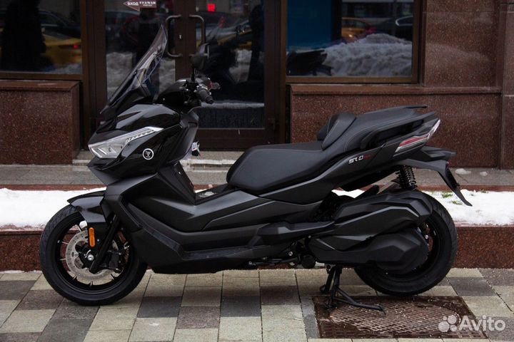 Максискутер voge sr4 max