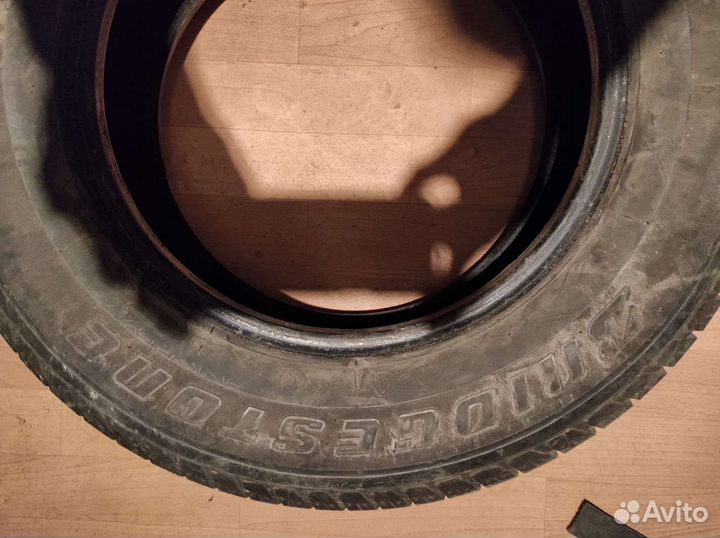 Bridgestone Dueler H/T 205/70 R15