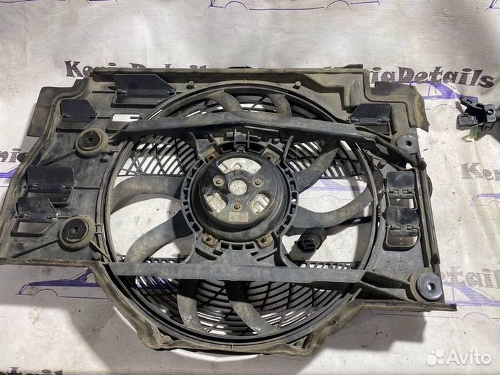 Вентилятор радиатора кондиционера Bmw E39