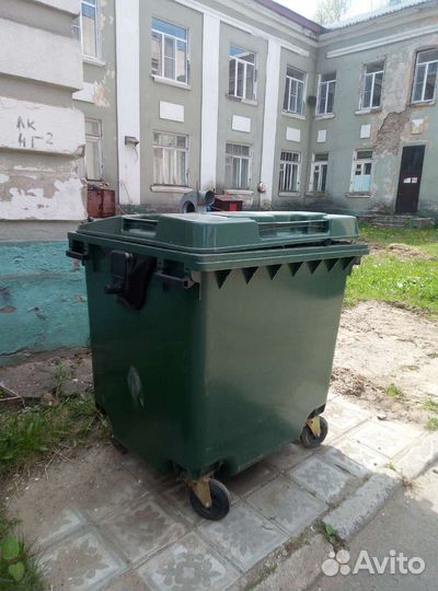 Мусорный контейнер 1100