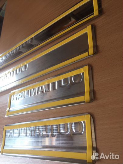 Накладки на пороги Outlander (c 2015) (нержавейка)