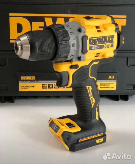 Дрель DeWalt DCD800/DCD805