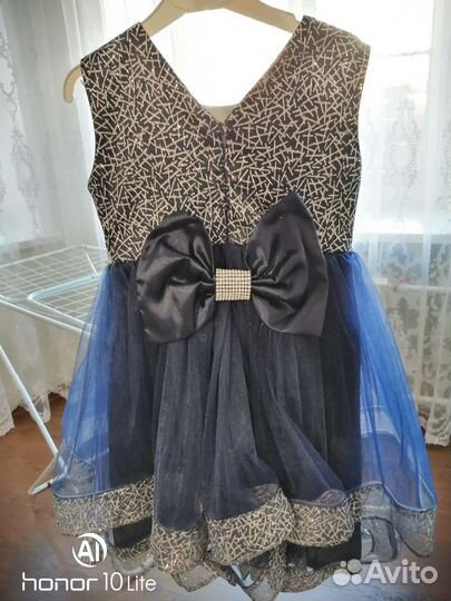 Вечернее платье