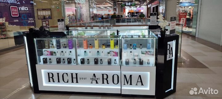 Продавец консультант в ТЦ Тюмень Сити Молл