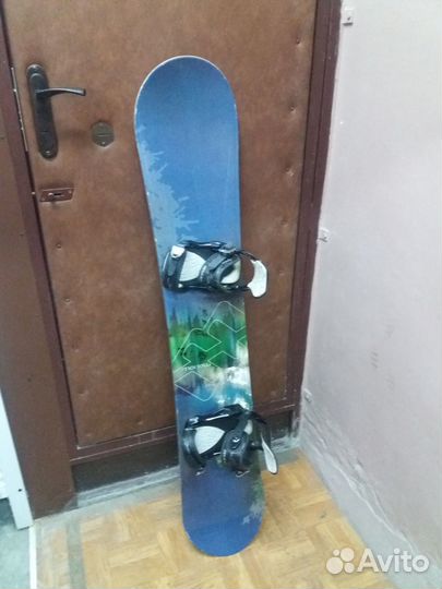 Горнолыжные ботинки разные