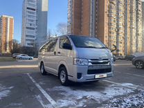 Toyota Hiace 2.0 AT, 2016, 165 000 км, с пробегом, цена 2 445 000 руб.